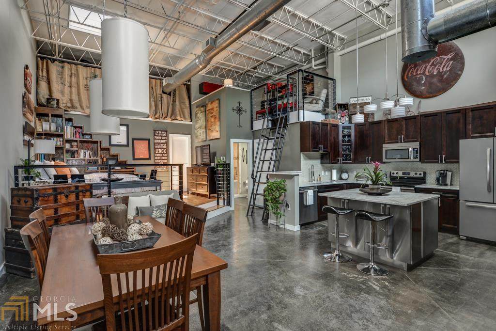 174 Chester Ave - Photo 1