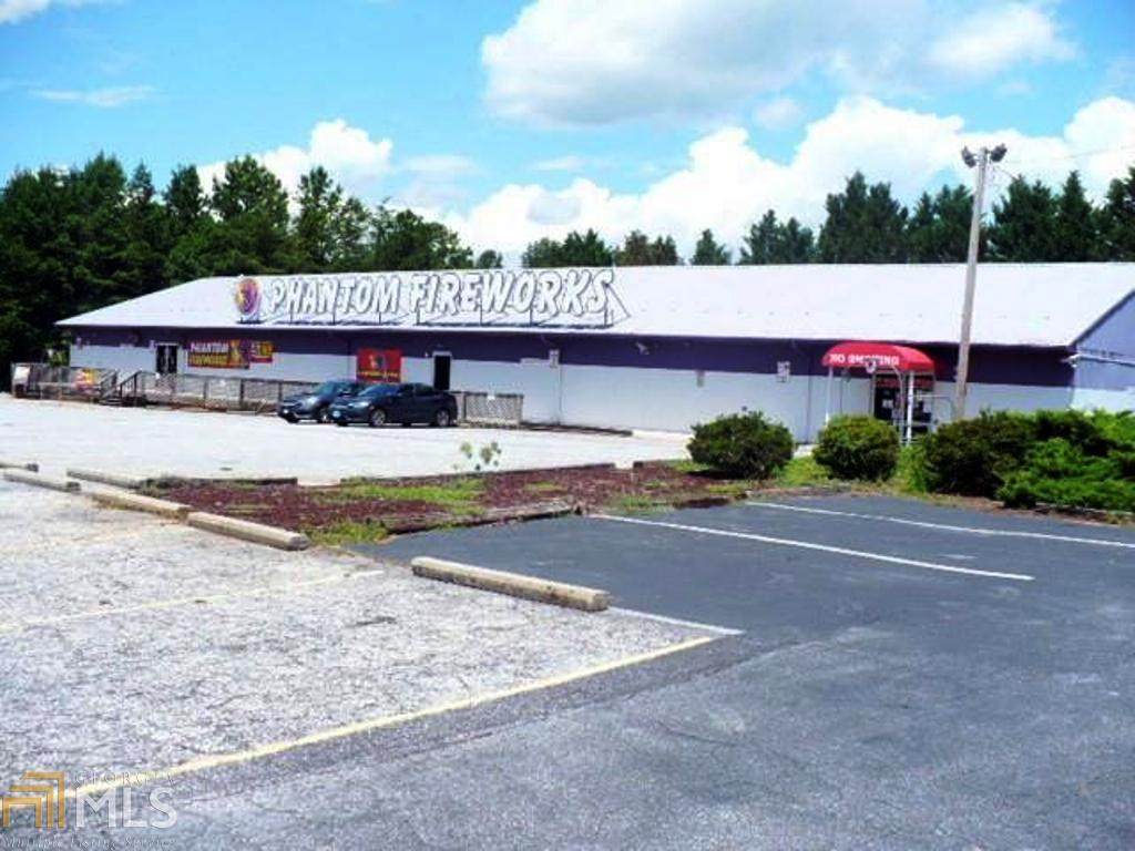 21 Lakeside Cir - Photo 1