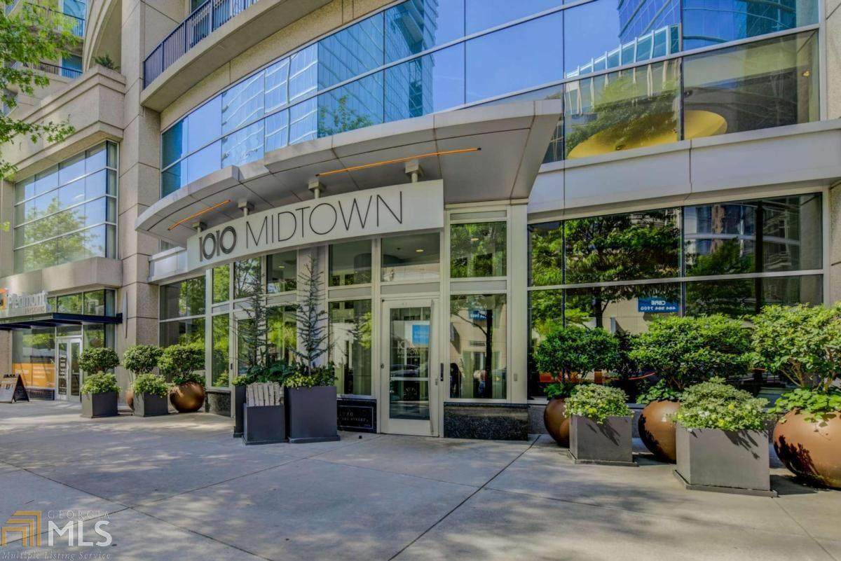 1080 Peachtree St - Photo 1