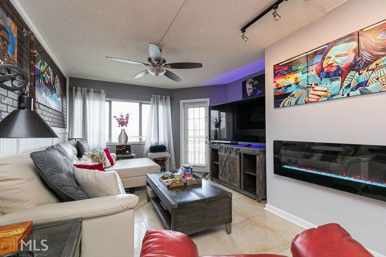 795 Hammond Dr - Photo 1