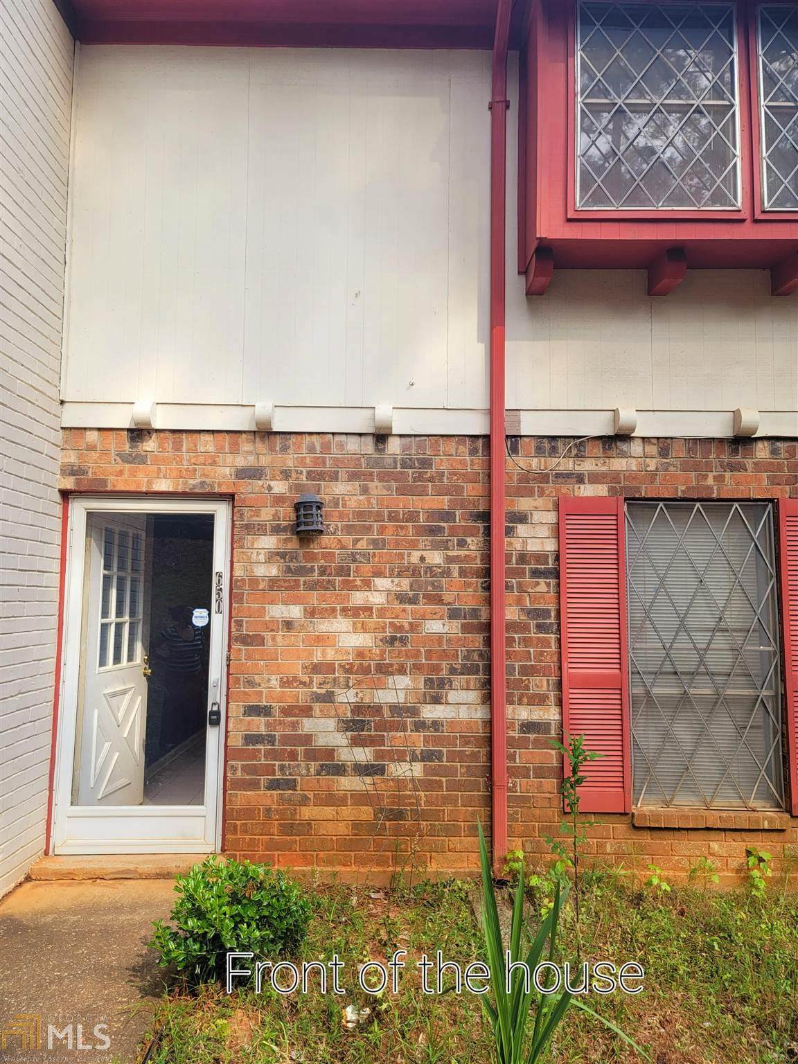 650 Garden Walk - Photo 1