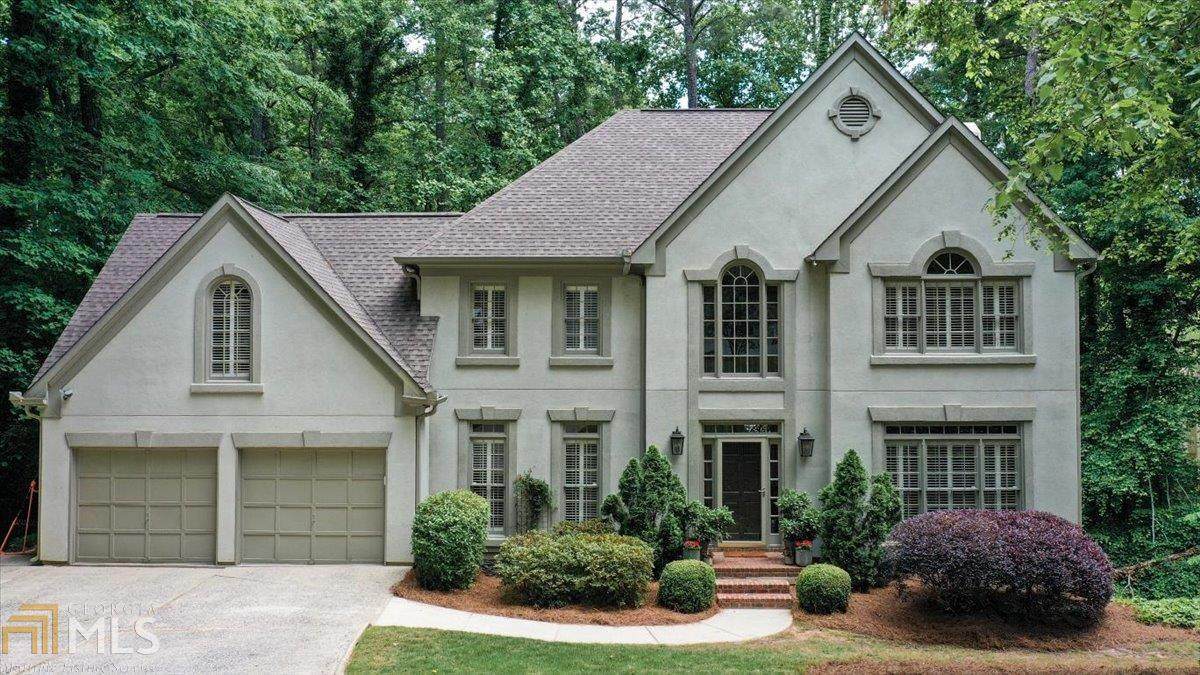 620 Highlands Ct - Photo 1