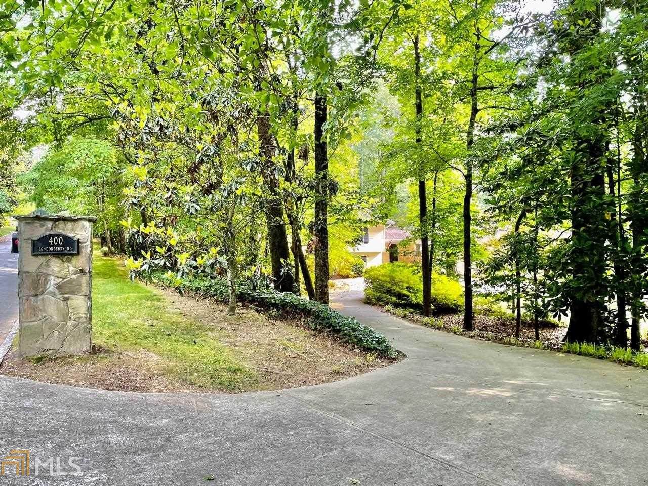 400 Londonberry Rd - Photo 1