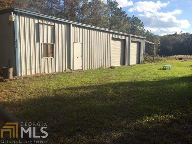 302 Riverwood Dr - Photo 1