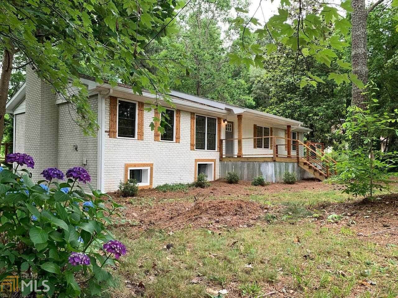 2357 Nowlin Cir - Photo 1