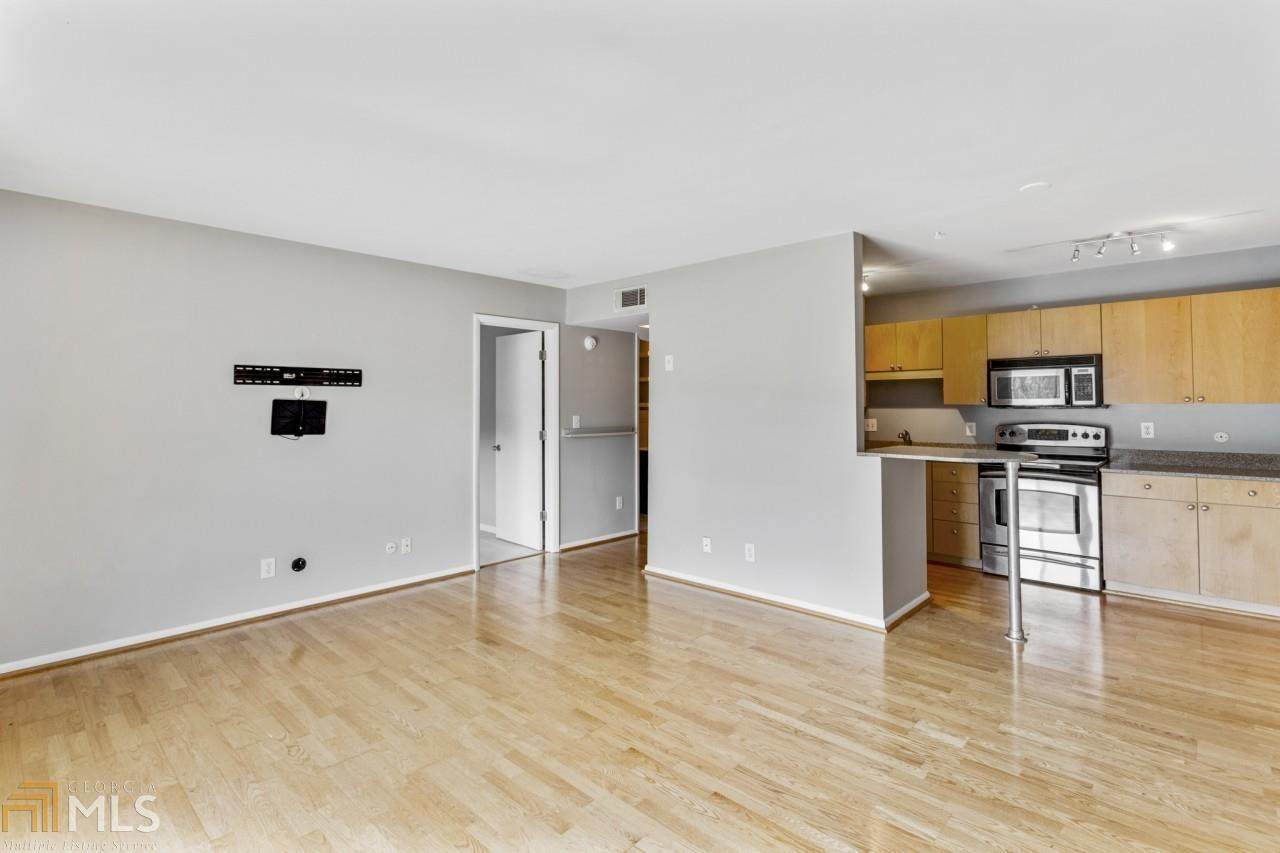 3501 Roswell Rd - Photo 1