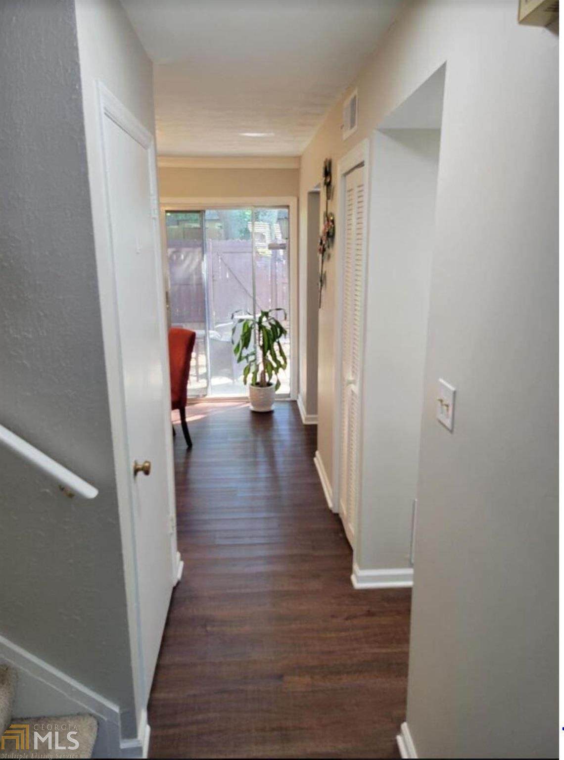 1192 Ashborough Dr - Photo 1