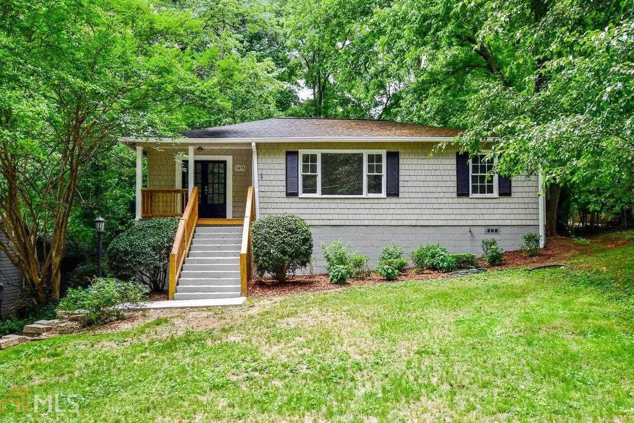 1678 Bridgeport Dr - Photo 1