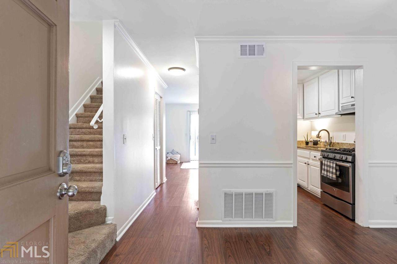 1175 Church St - Photo 1