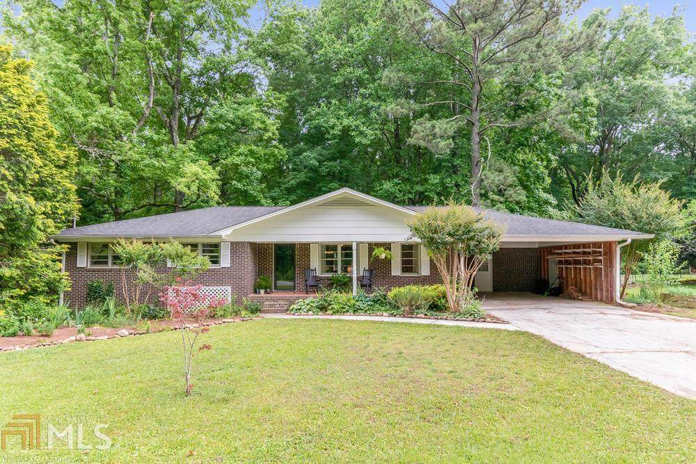 1141 Whispering Hills Dr - Photo 1