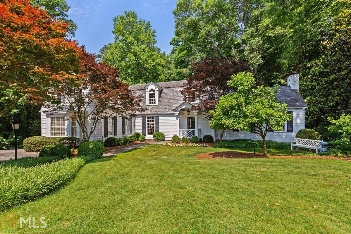 2586 Woodward Way - Photo 1