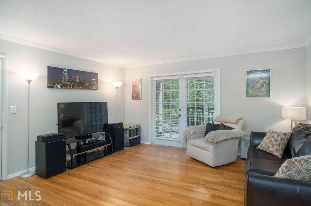 1150 Collier Rd - Photo 1