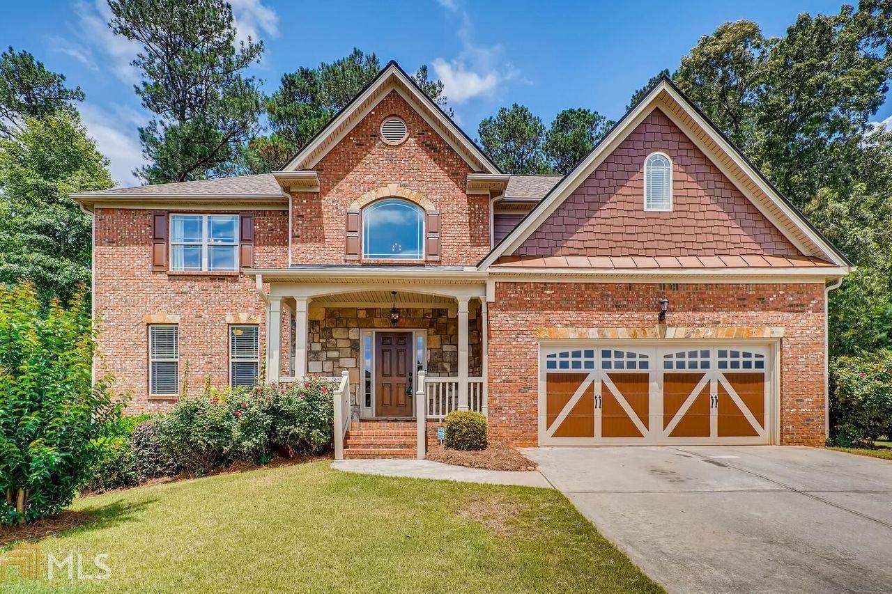 2586 Oakberry Dr - Photo 1
