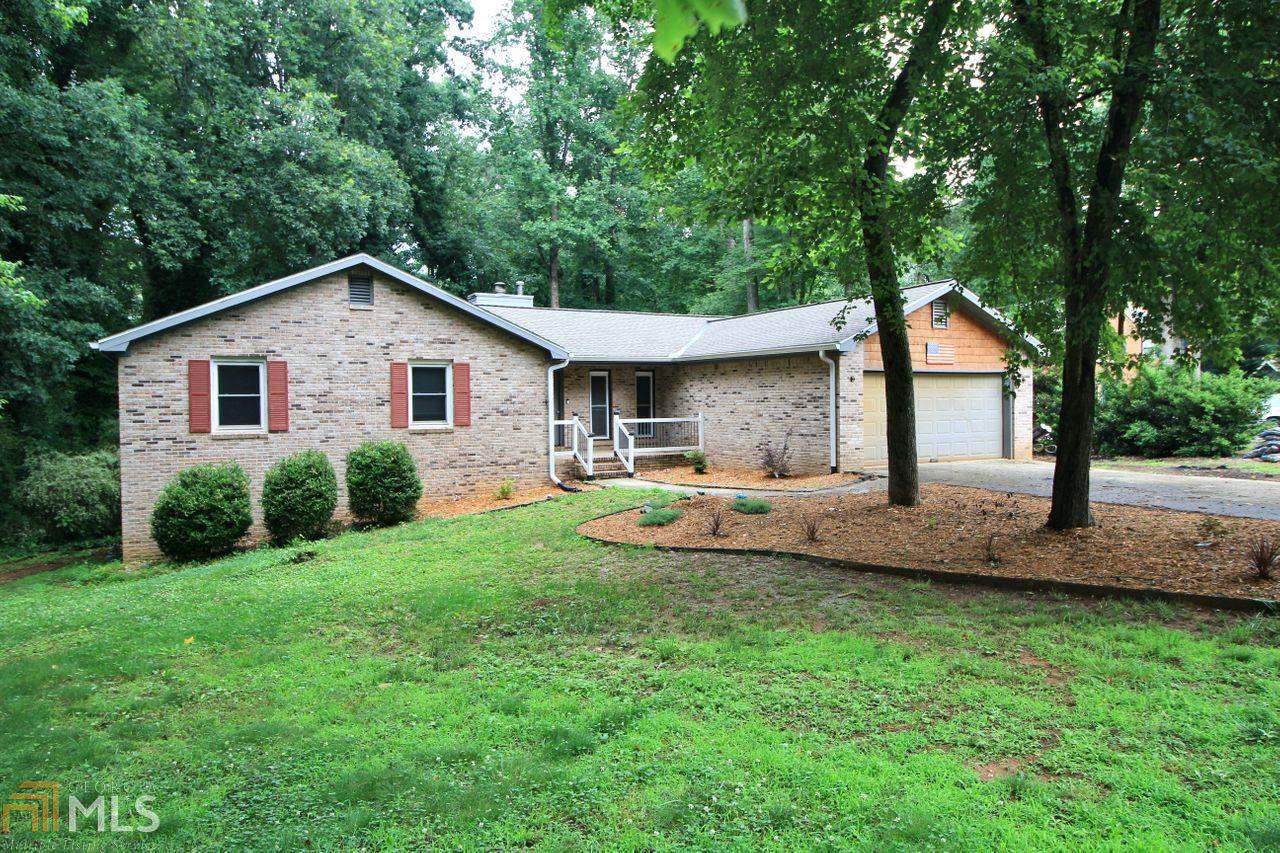 7970 Sweetwater Dr - Photo 1