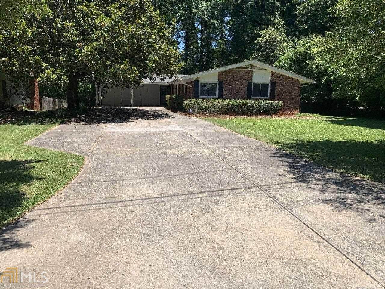 2596 Raintree Dr - Photo 1