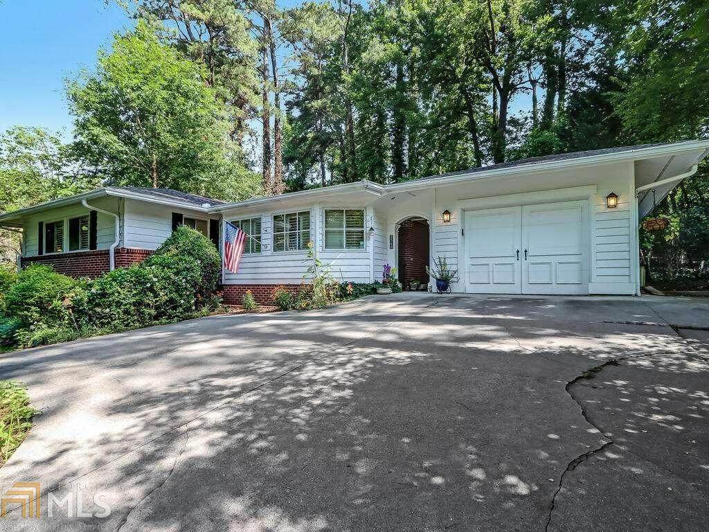 2360 Peeler Rd - Photo 1