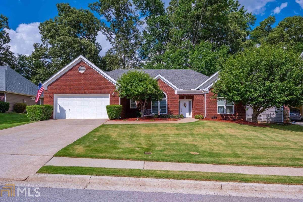 940 Common Oak Pl - Photo 1