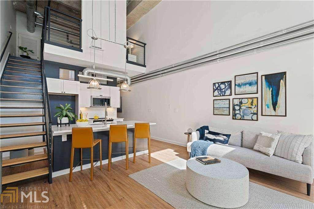 260 18Th St - Photo 1