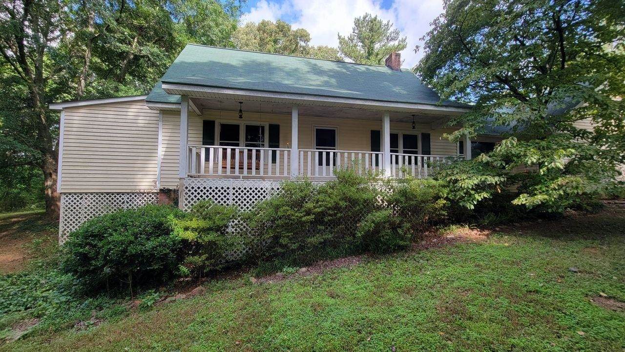 2507 Sugar Pike Road - Photo 1
