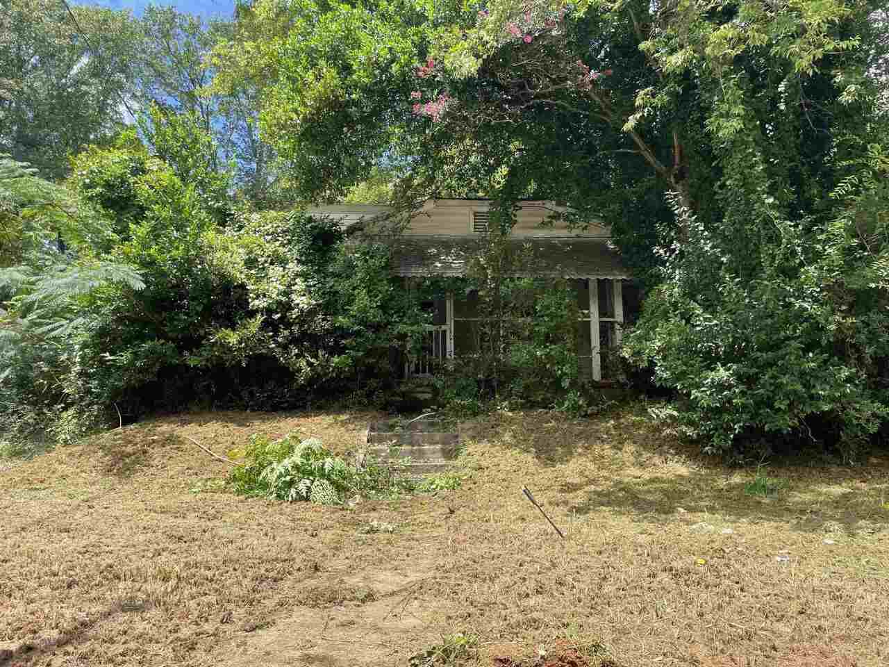 976 North Avenue - Photo 1