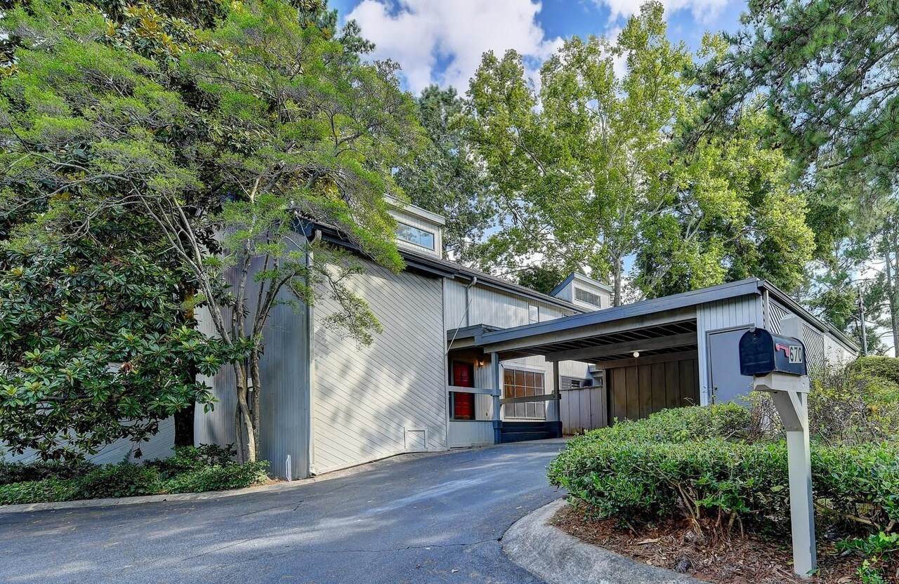 670 Highland Court - Photo 1