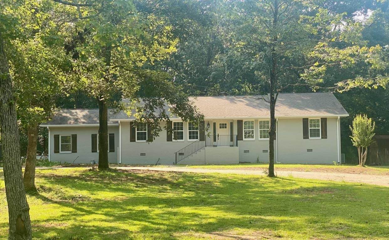 212 Kenan Drive - Photo 1