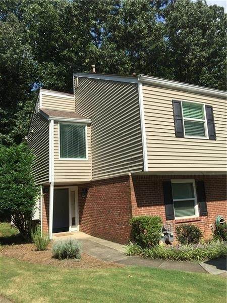 32 Dunwoody Springs Drive - Photo 1