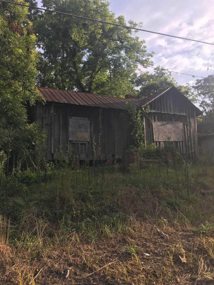 507 8th Avenue - Photo 1
