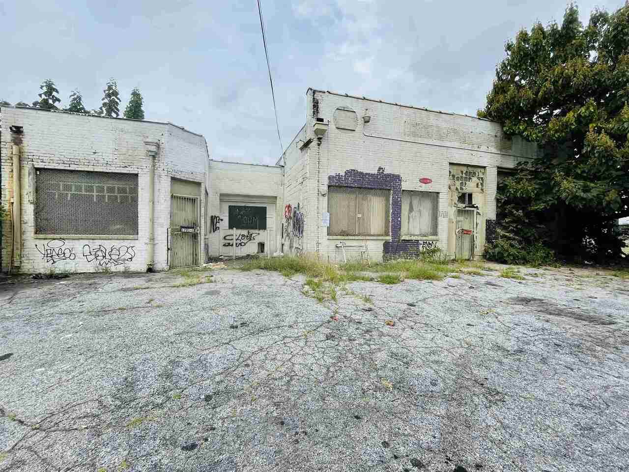 1701 Jonesboro Road - Photo 1
