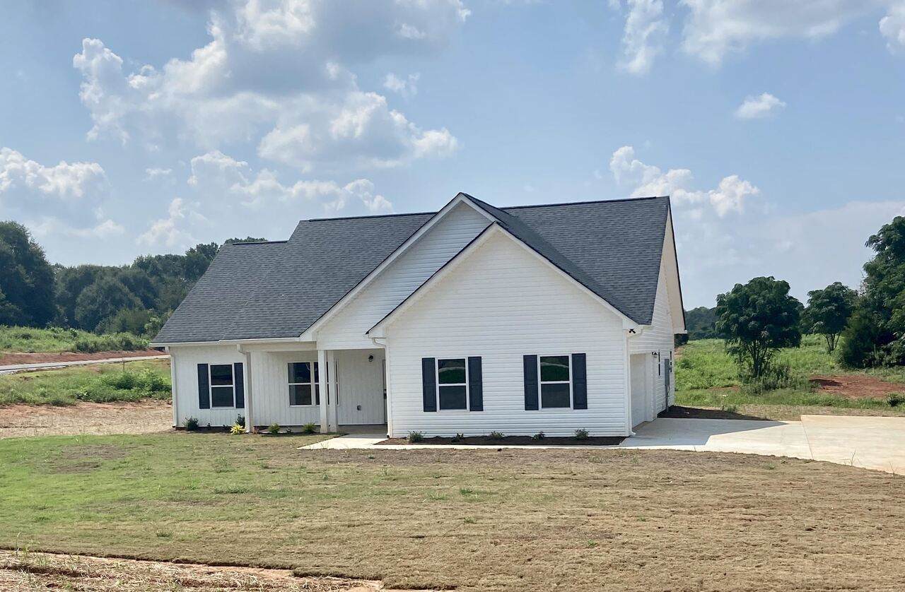 1279 Fairview - Photo 1