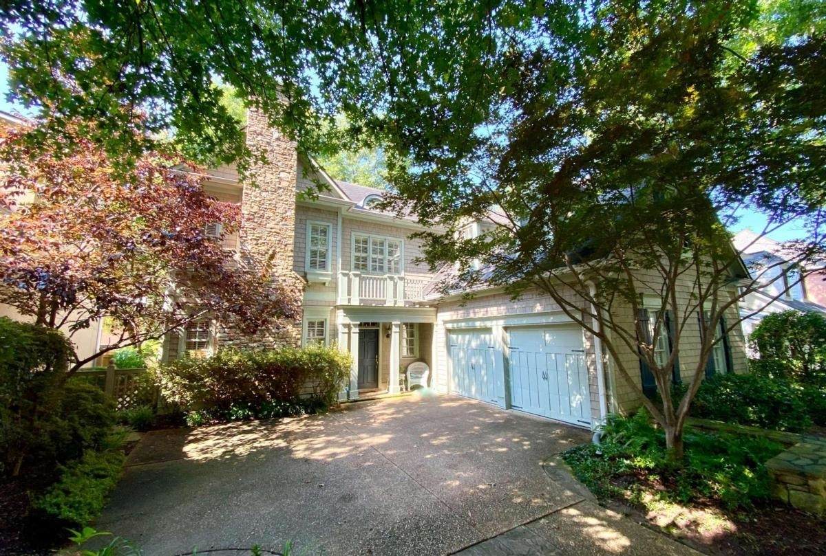 626 Kimberly Lane - Photo 1