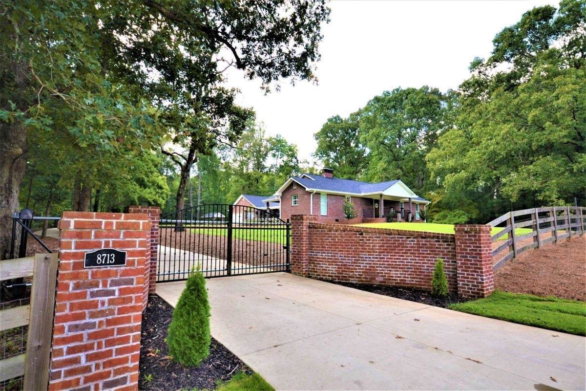 8713 Buchanan Highway - Photo 1