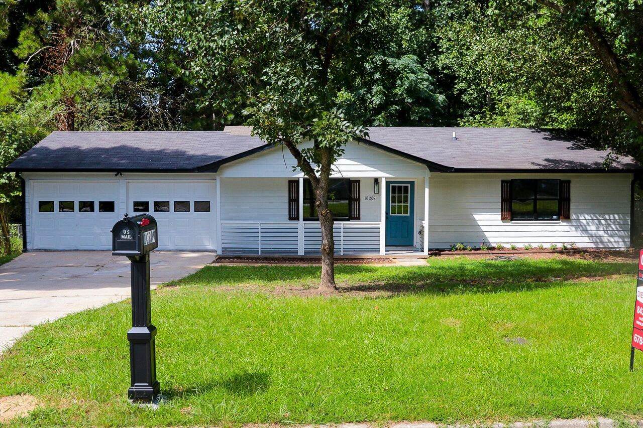 10209 Hamilton Glen - Photo 1