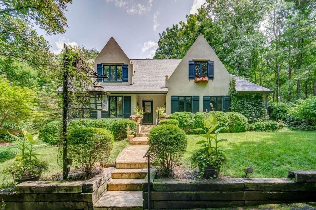 1302 Grandview Road - Photo 1