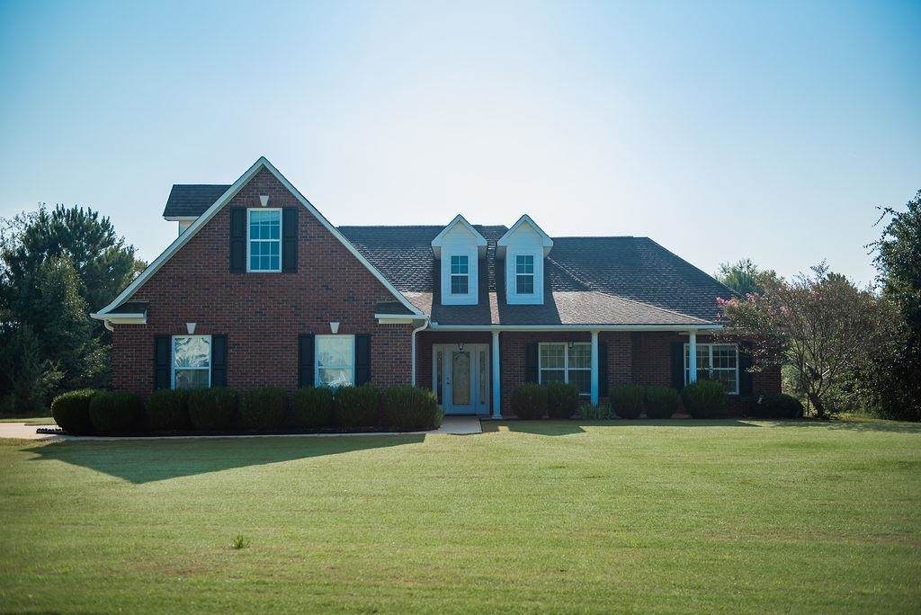 162 Huntington Way - Photo 1