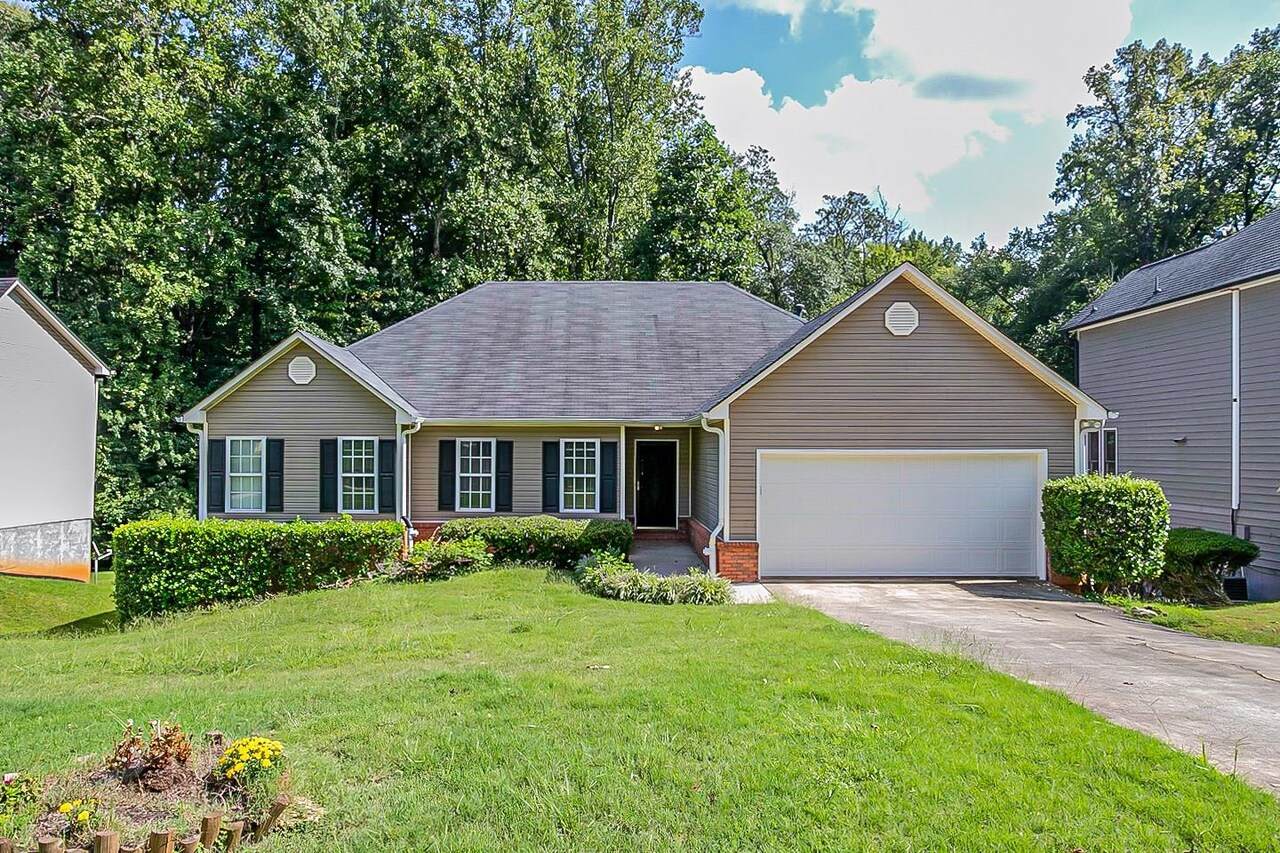 3401 Mosswood - Photo 1