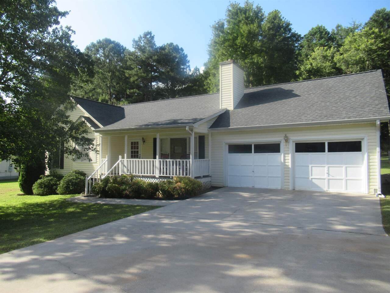 328 Michael Boulevard - Photo 1
