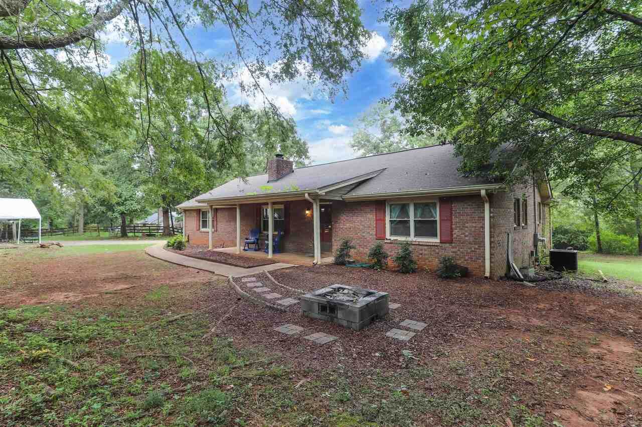 3105 Highway 138 - Photo 1