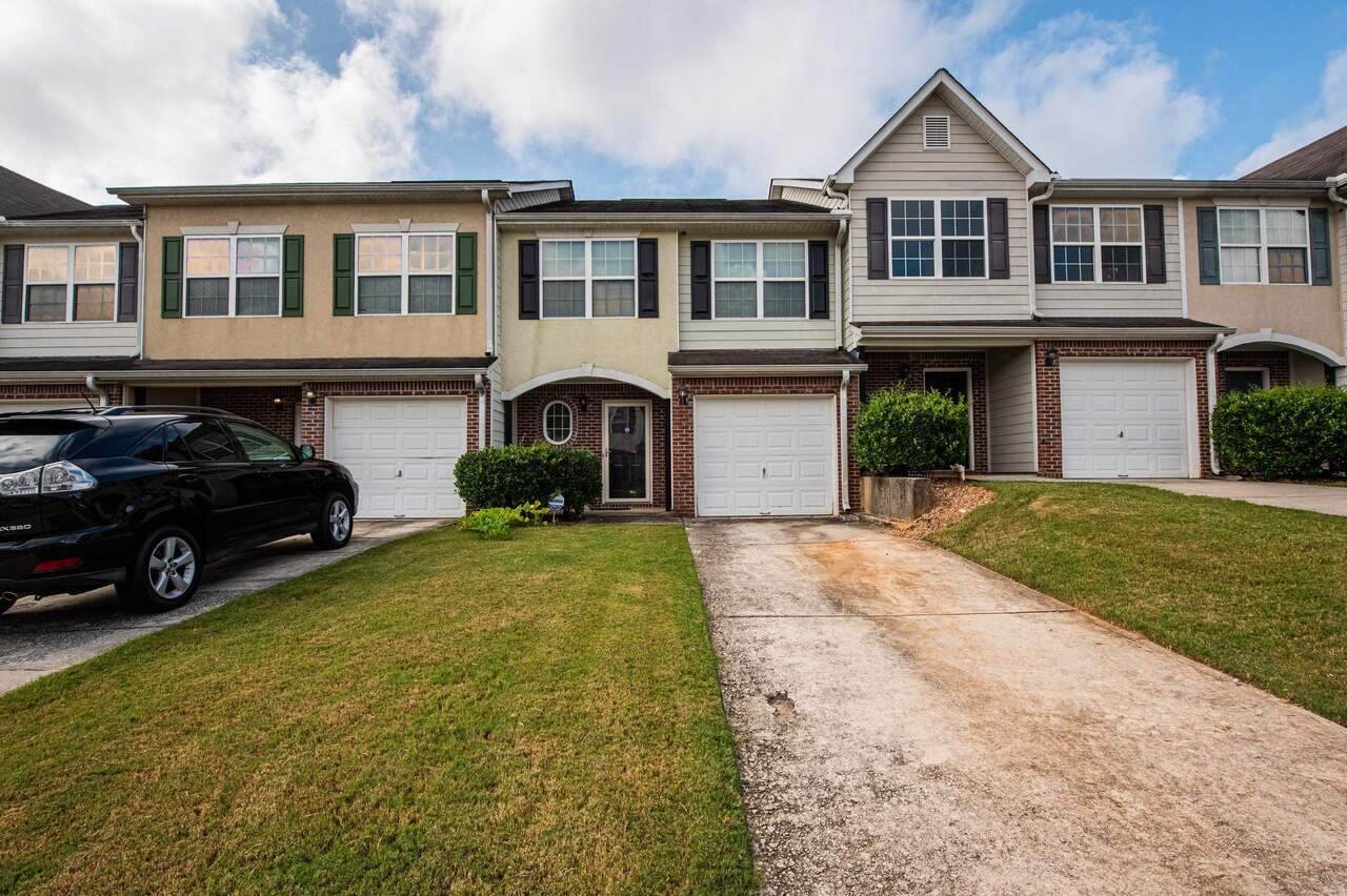 683 Georgetown Court - Photo 1
