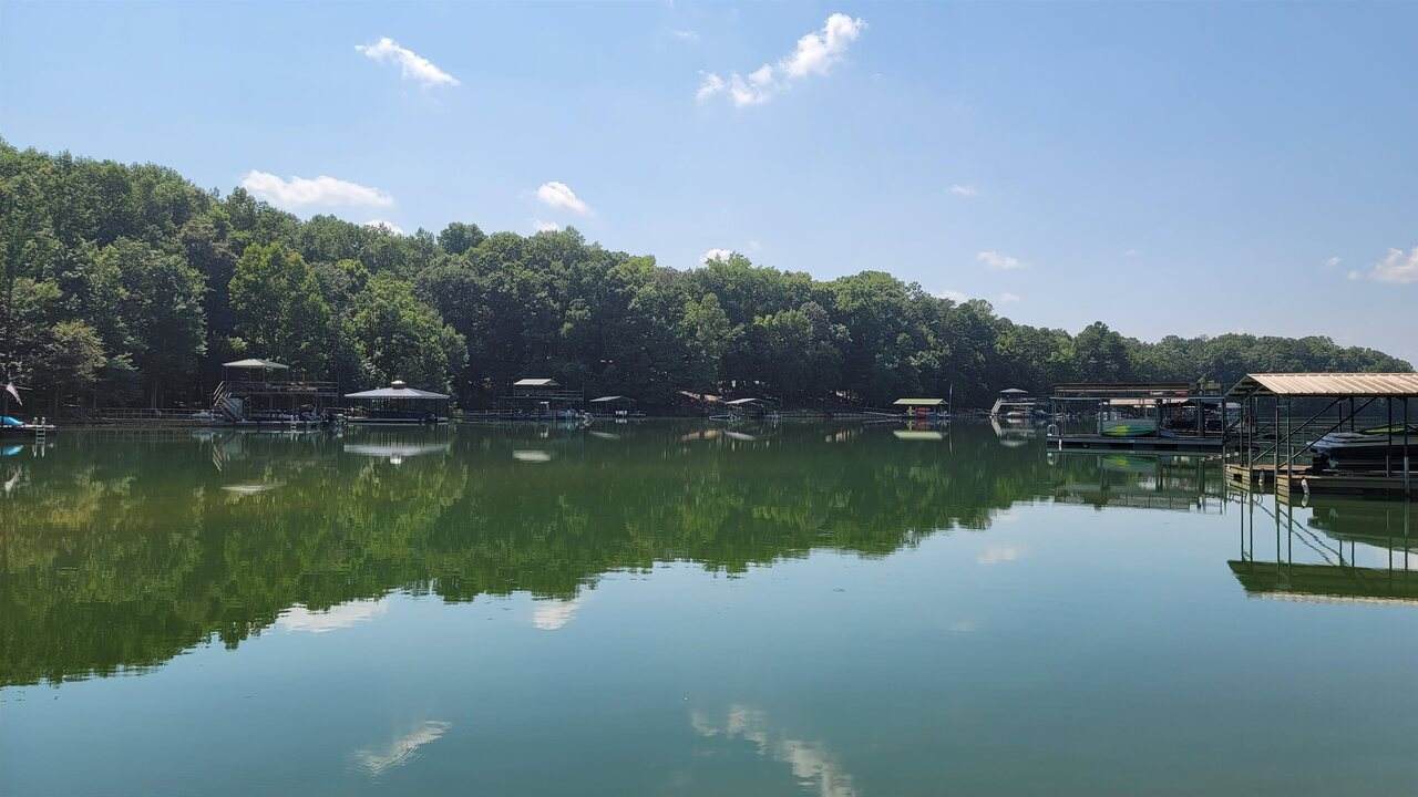 785 Lake Vw - Photo 1