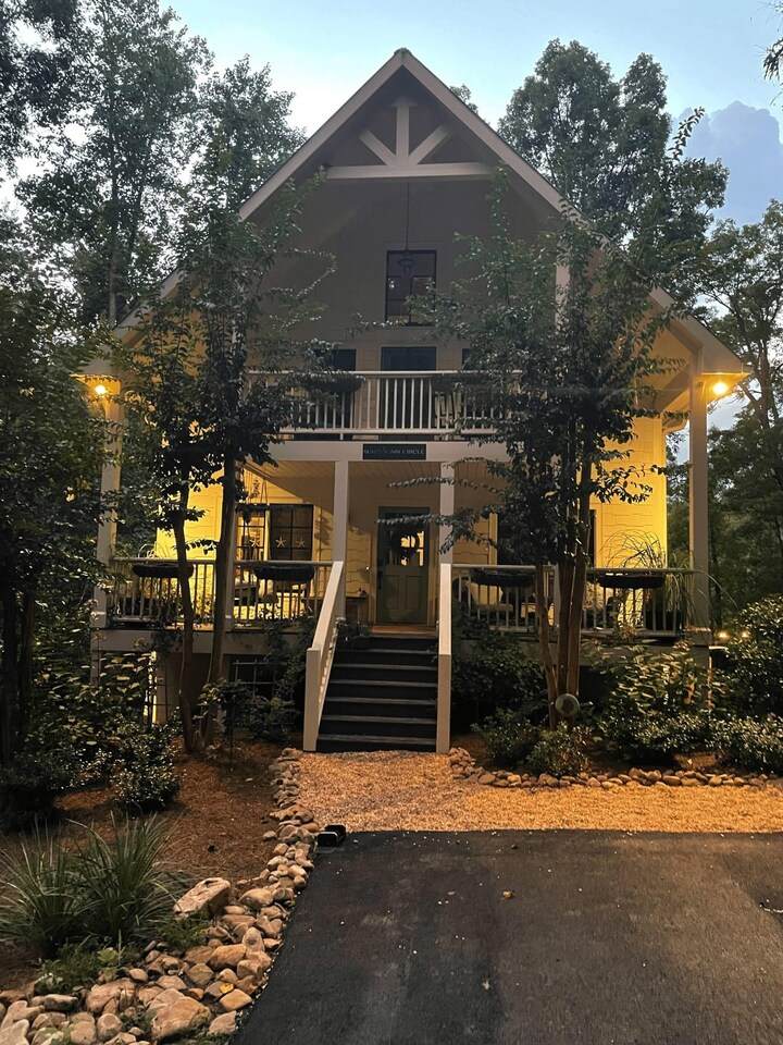 9325 Cain Circle - Photo 1