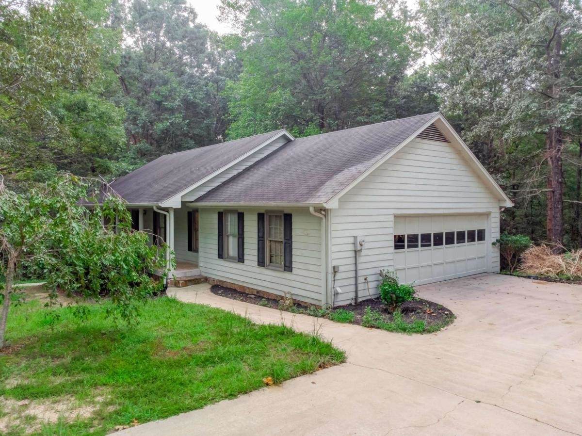 167 Joseph Lane - Photo 1