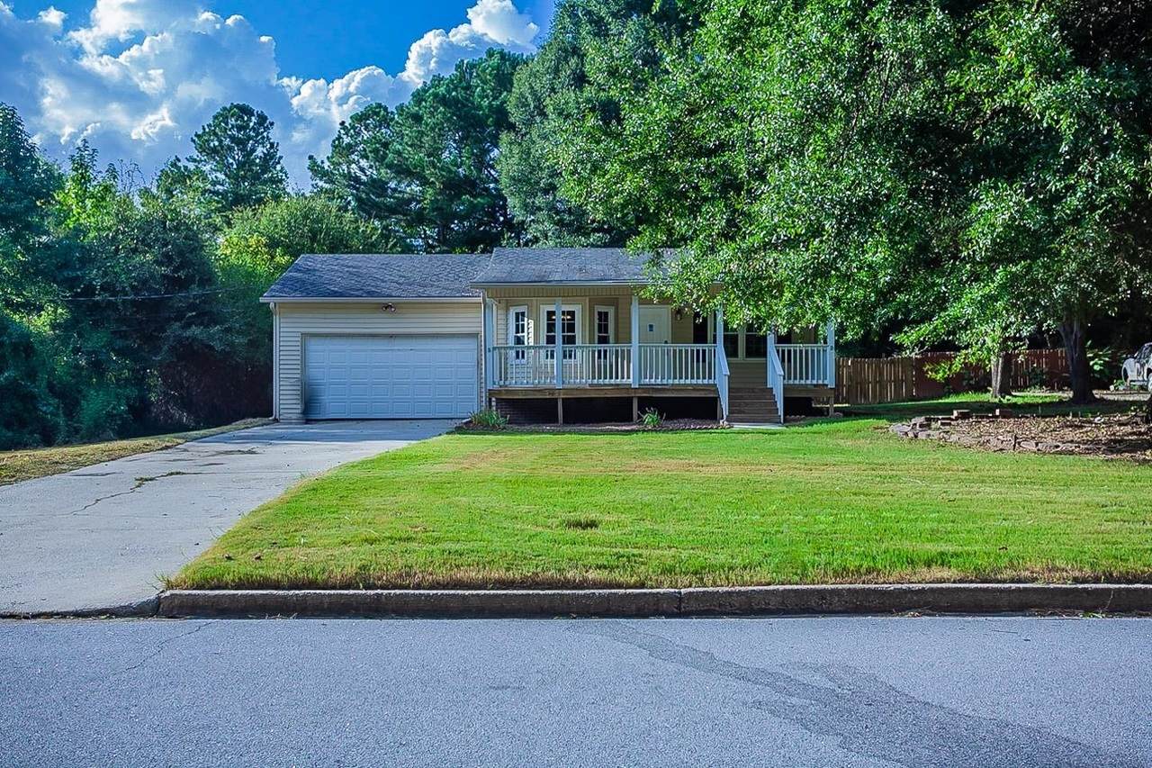 1671 Rose Garden - Photo 1