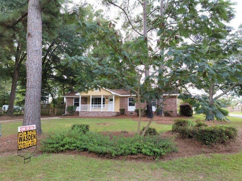 1176 Fairlane Drive - Photo 1