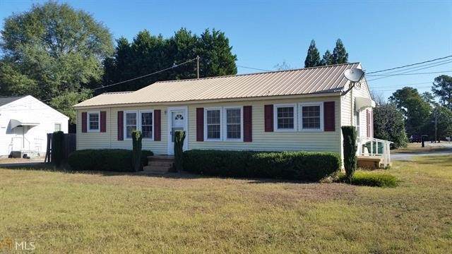 922 Fairview Avenue - Photo 1