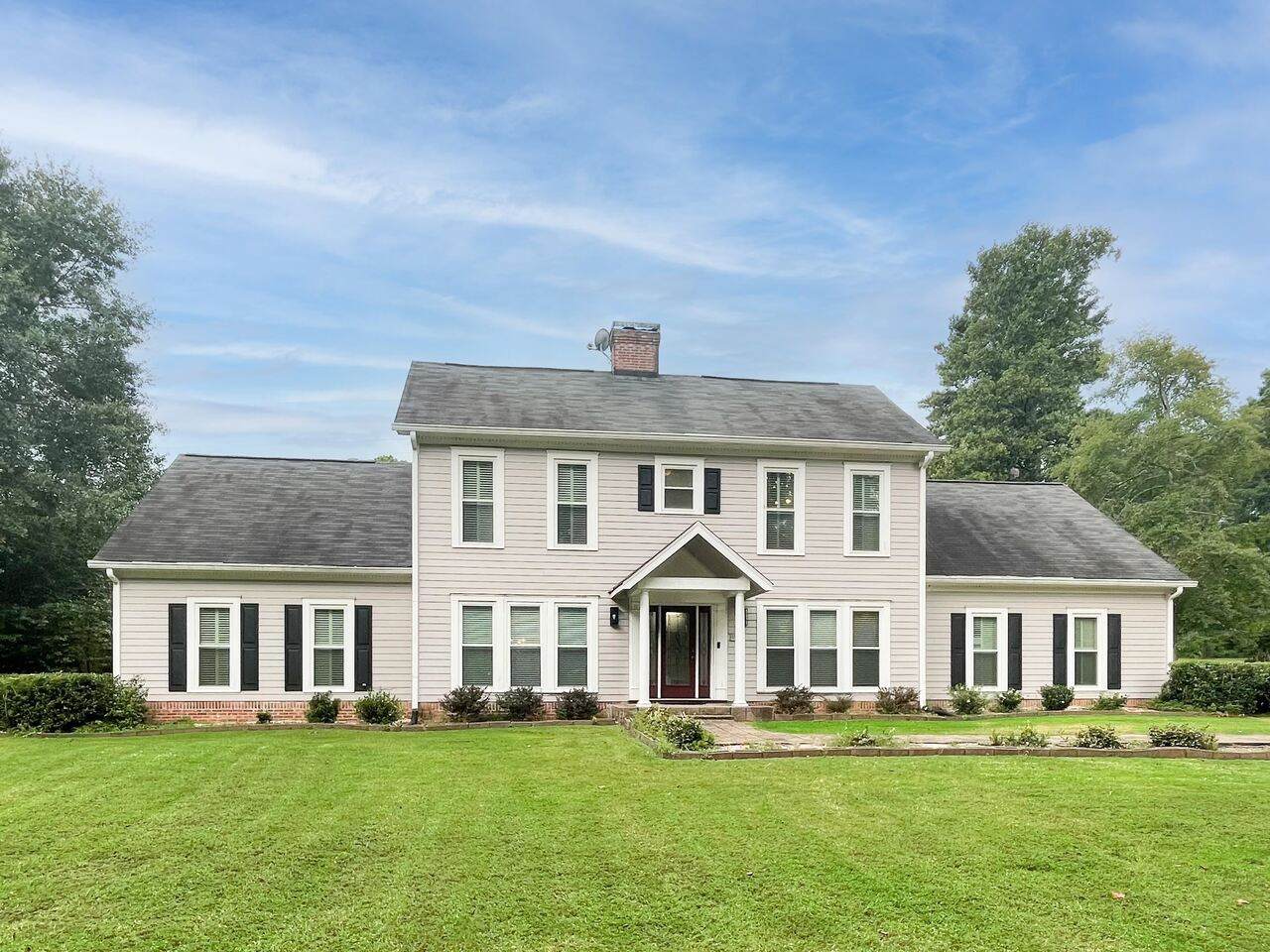 8675 Lake Forest Drive - Photo 1