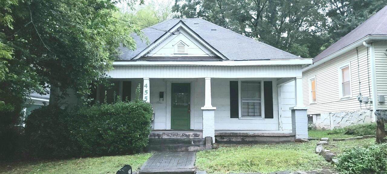 455 Lynch Avenue - Photo 1