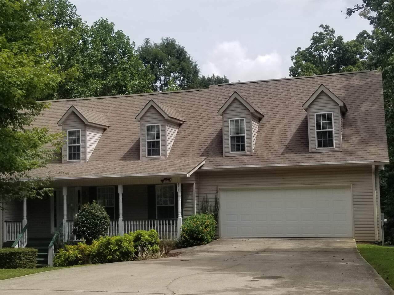 302 Shenandoah Drive - Photo 1