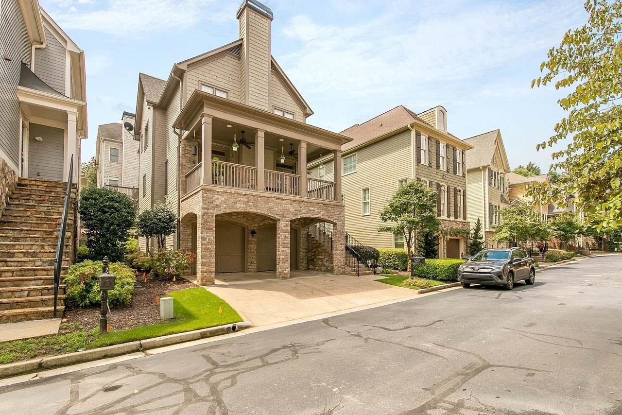 1128 Park Overlook Drive - Photo 1