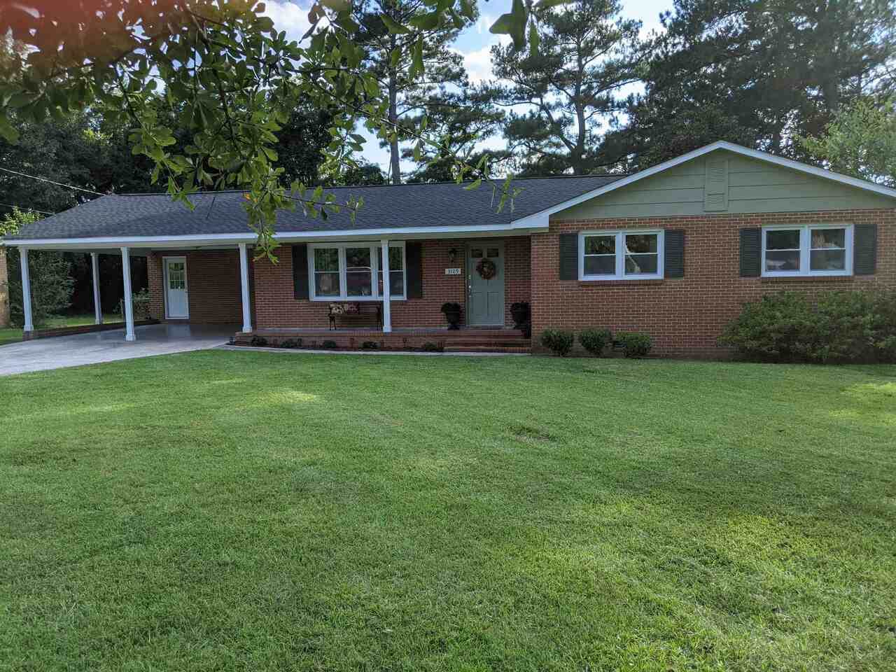 3109 Gateway Avenue - Photo 1